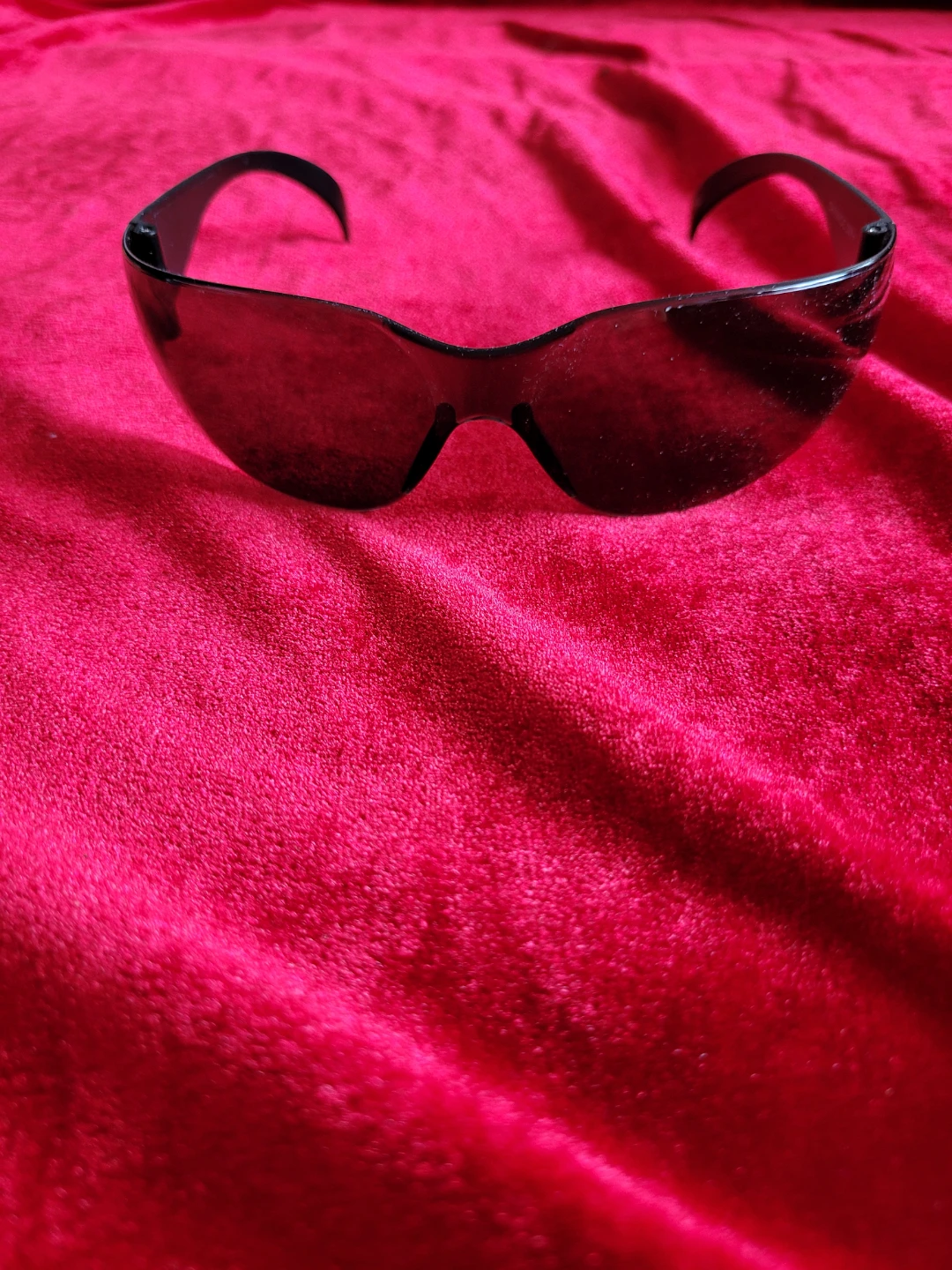 Black Wrap-Around Sunglasses - photo 2