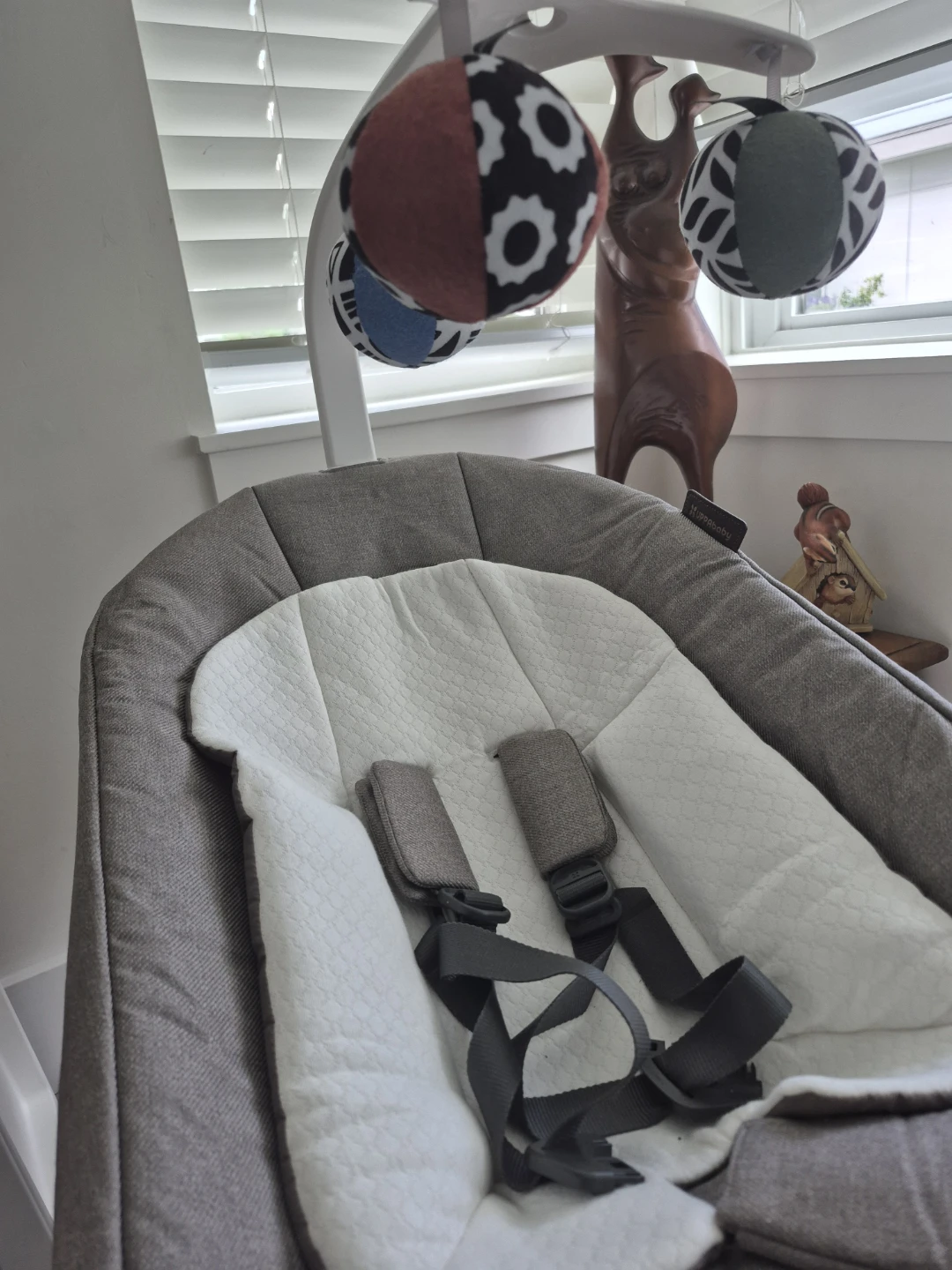Macaroons baby swing (excellent condition) - photo 2