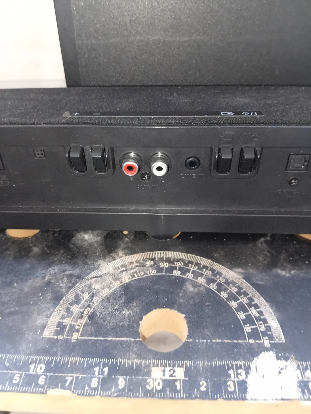 RCA Soundbar with Remote