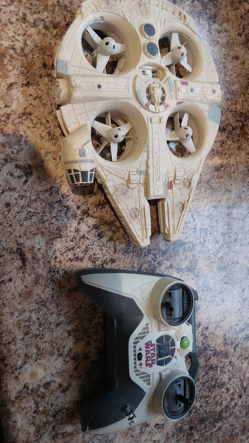 Air Hogs Star Wars Millennium Falcon Drone