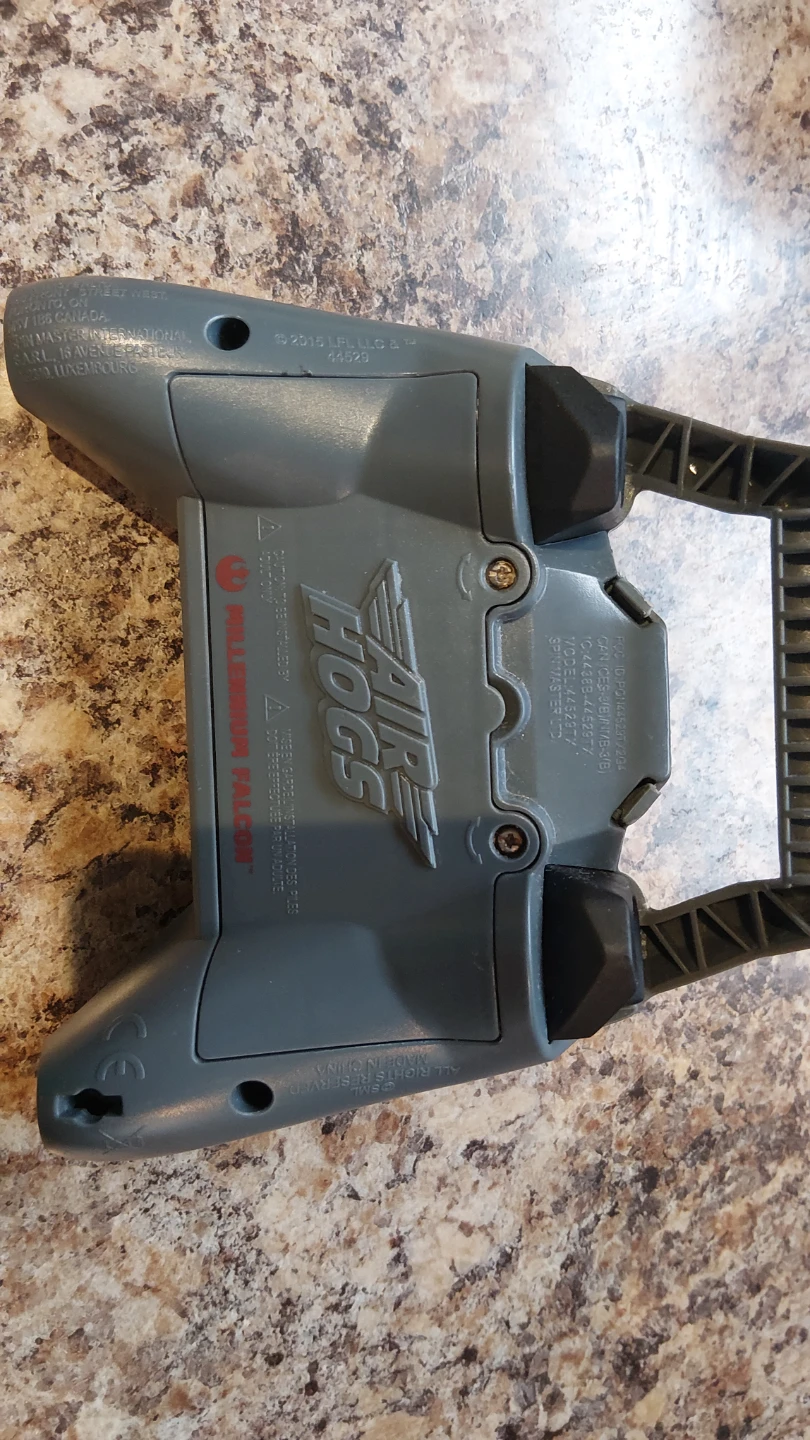 Air Hogs Star Wars Millennium Falcon Drone - photo 4