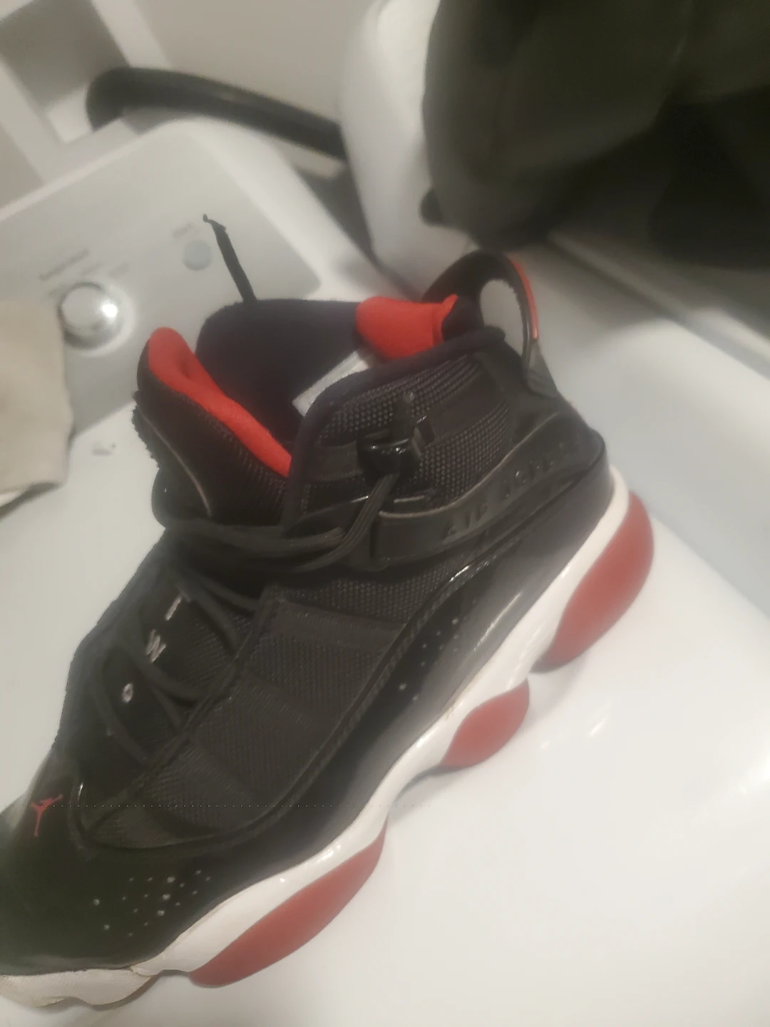 Air Jordan 6 Rings Sneakers