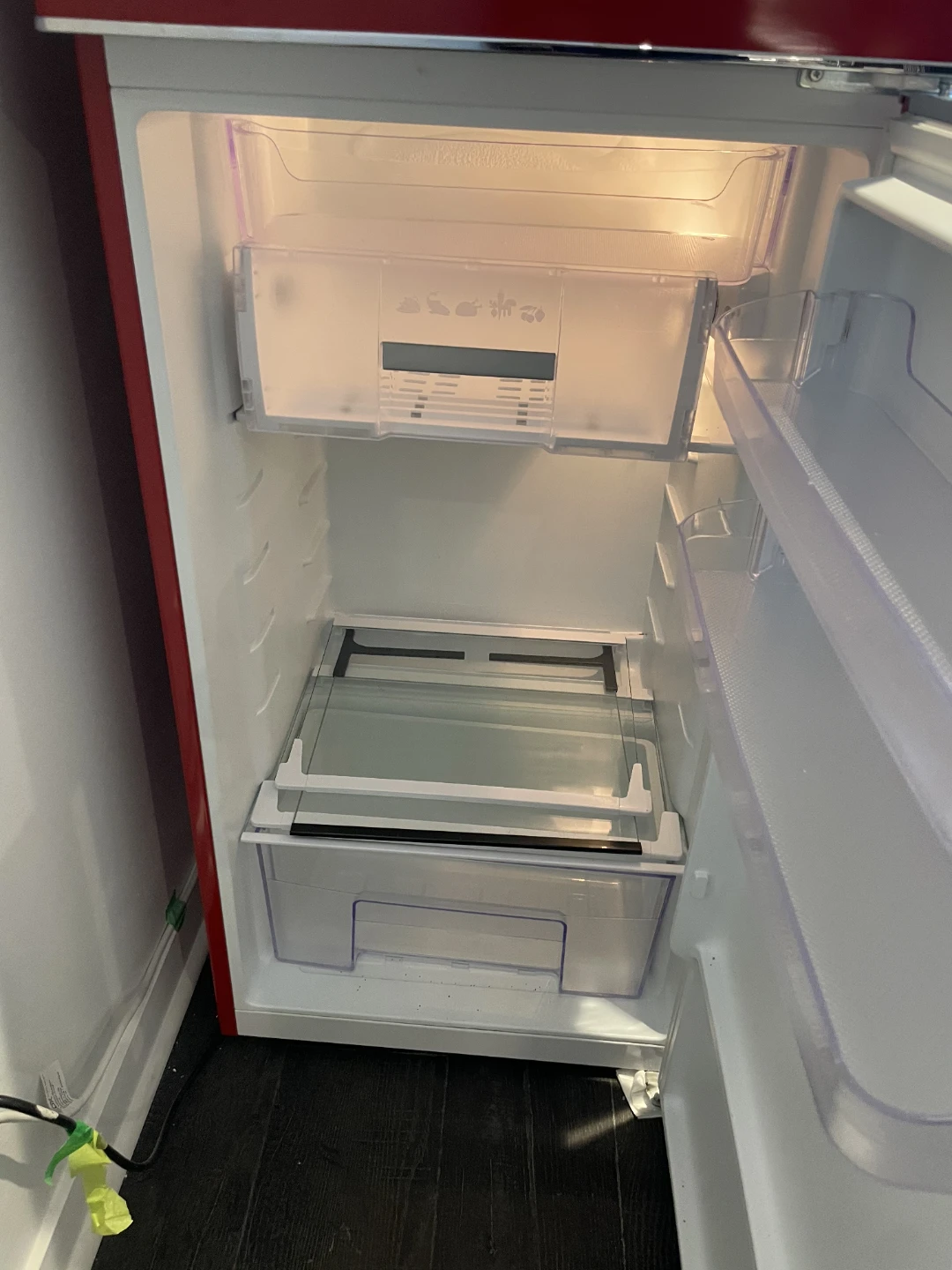 Galanz Red Retro Refrigerator - photo 4