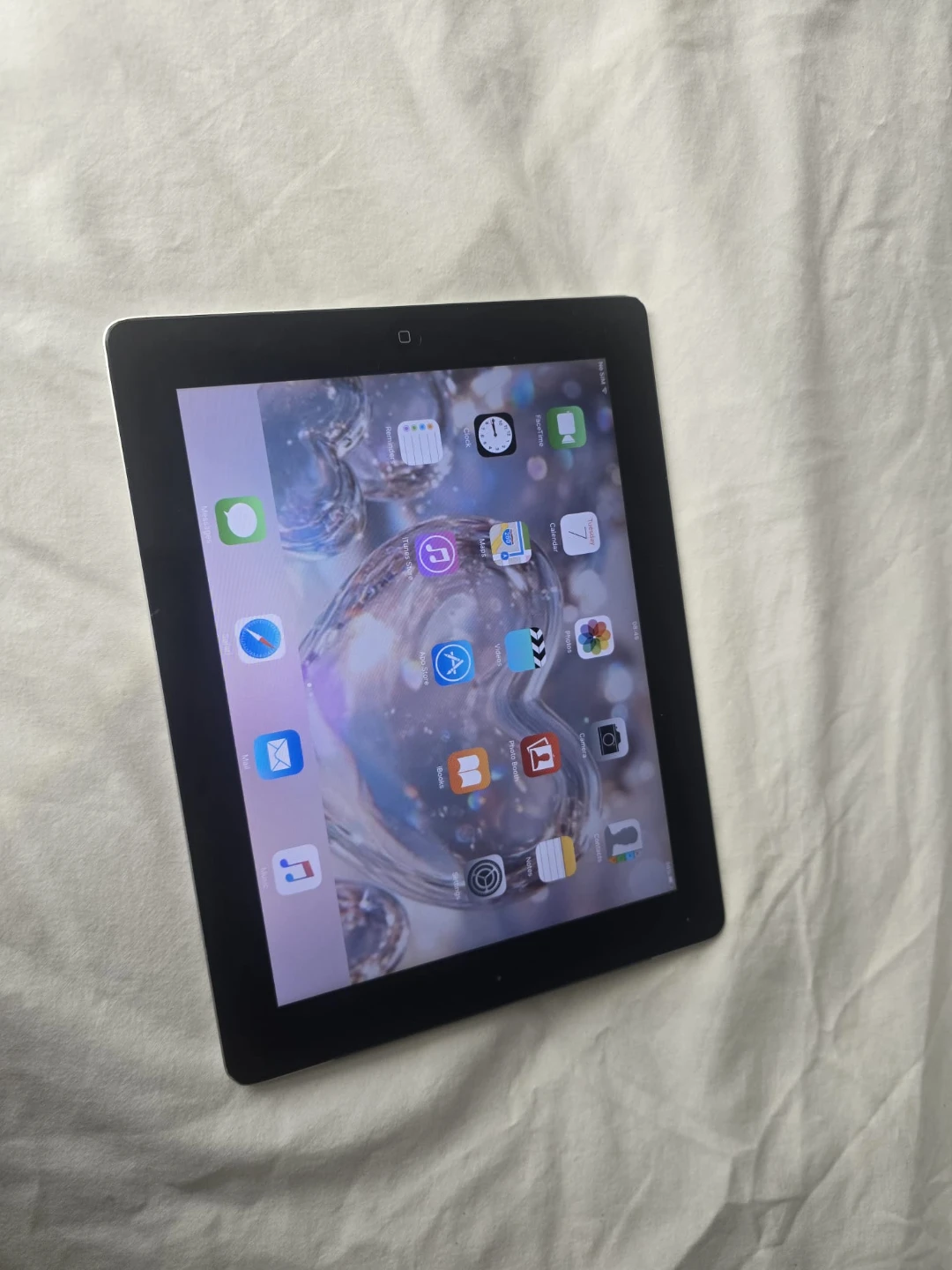 Pristine iPad 2 (64GB, Wi-Fi + Cellular) - photo 3