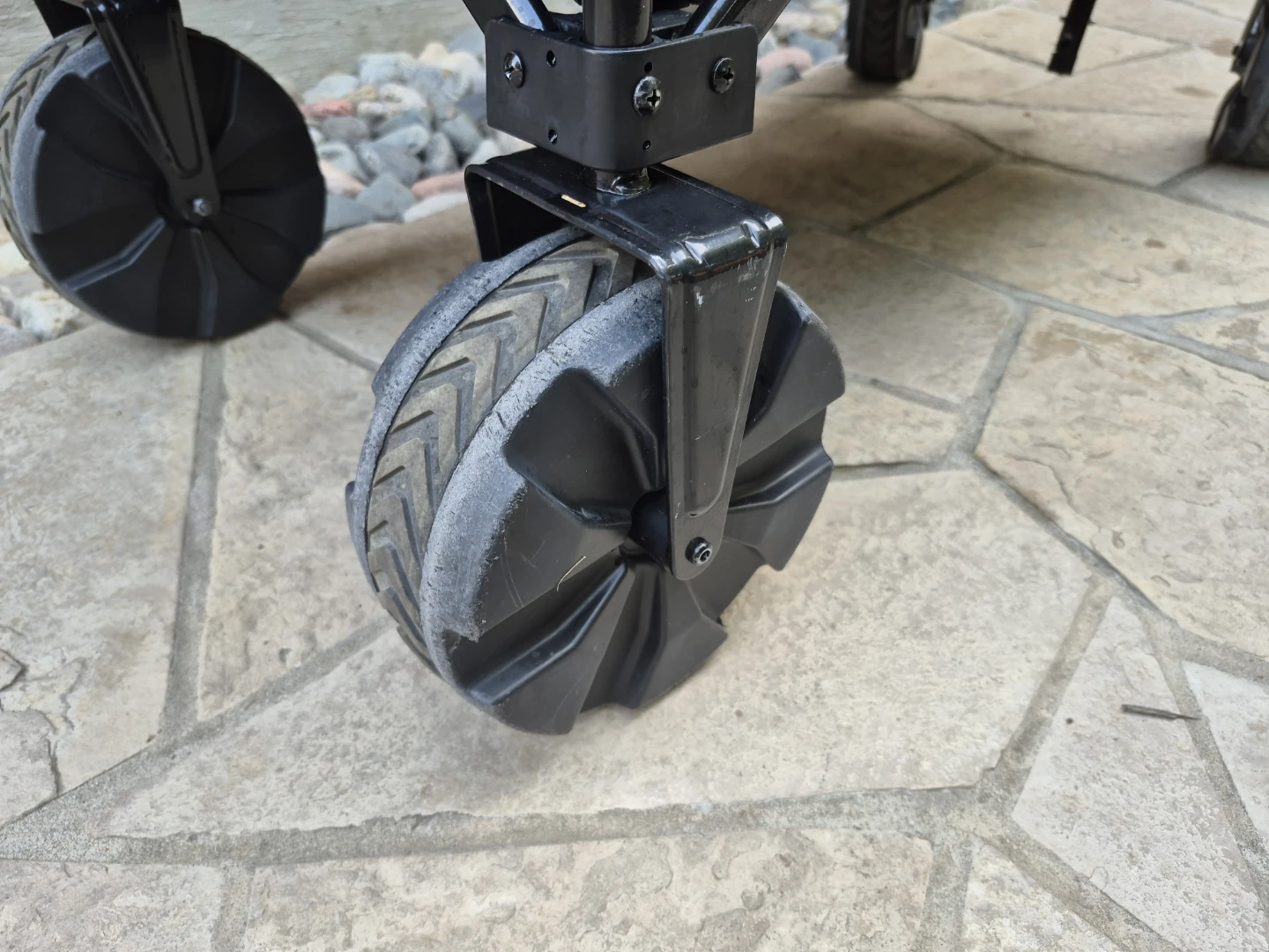 Amazing Black Folding Outdoor Utility Wagon - photo 3