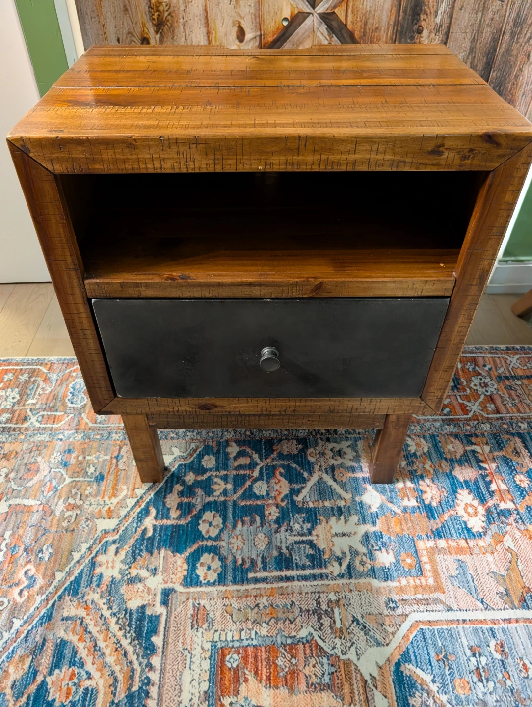 Harlynx One Drawer Night Stand