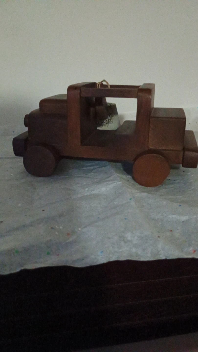 Rustic Wooden Truck Decor - photo 5