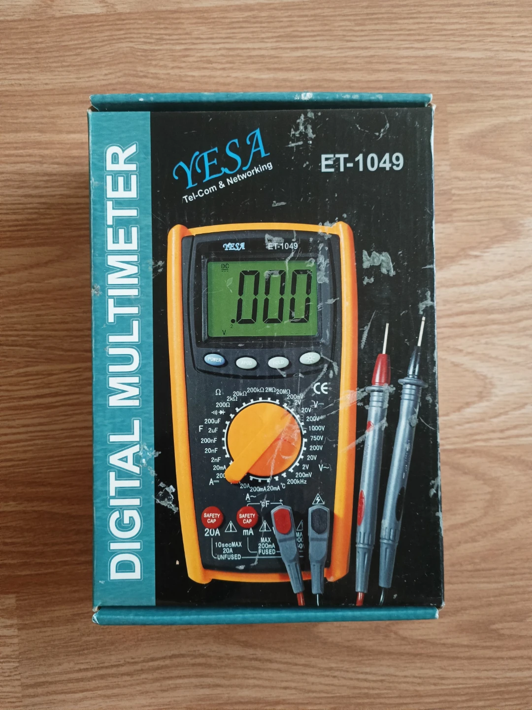 YESA ET-1049 Digital Multimeter