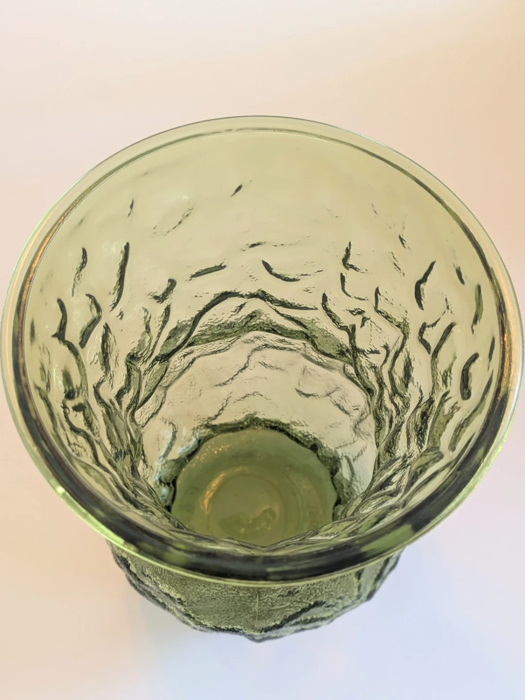 Vintage MCM E.O. Brody Green Crinkle Glass Vase - photo 3