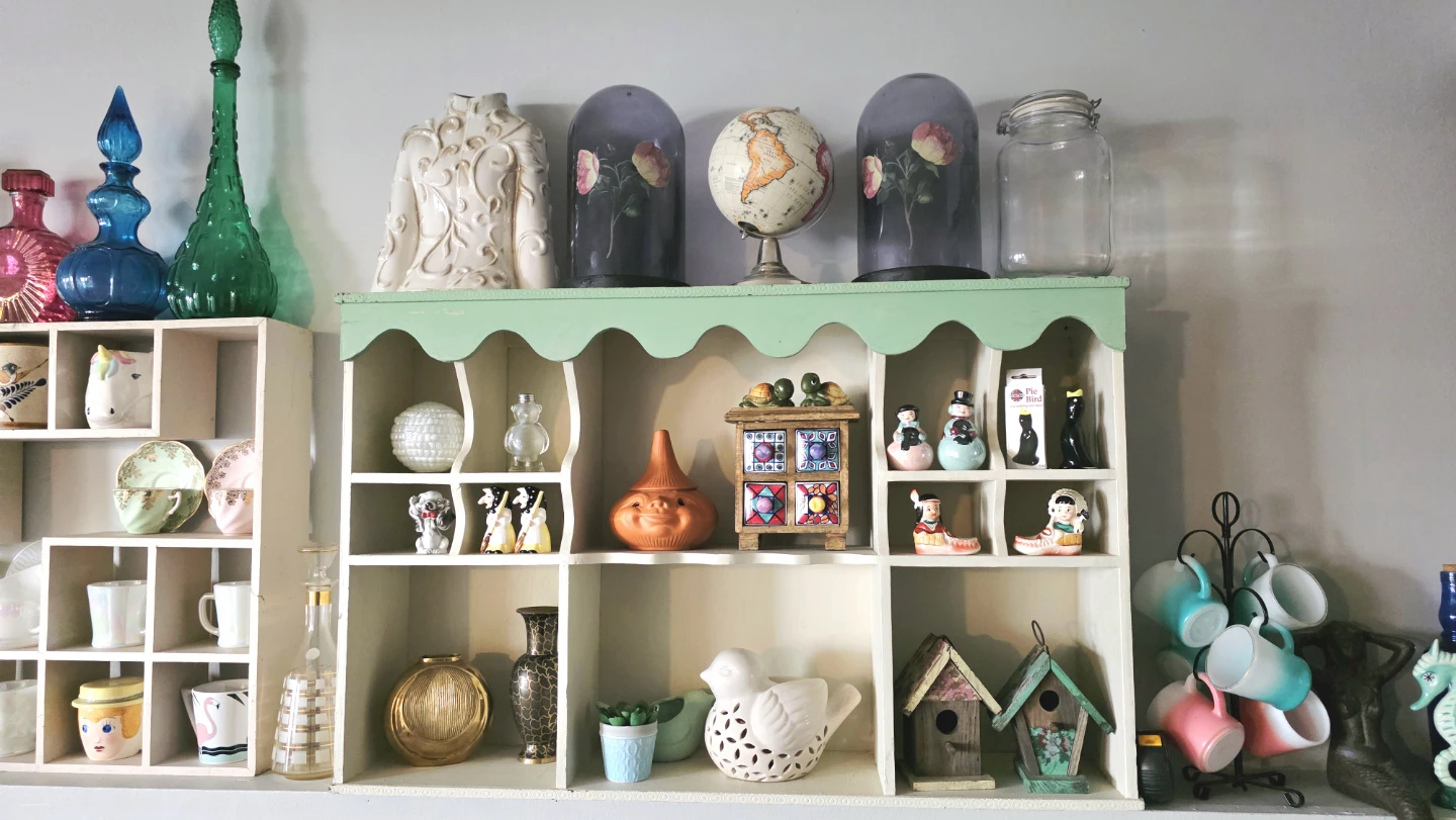 Vintage Decor - photo 2
