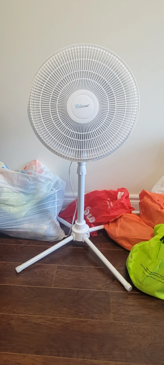 LIVING White Tripod Fan
