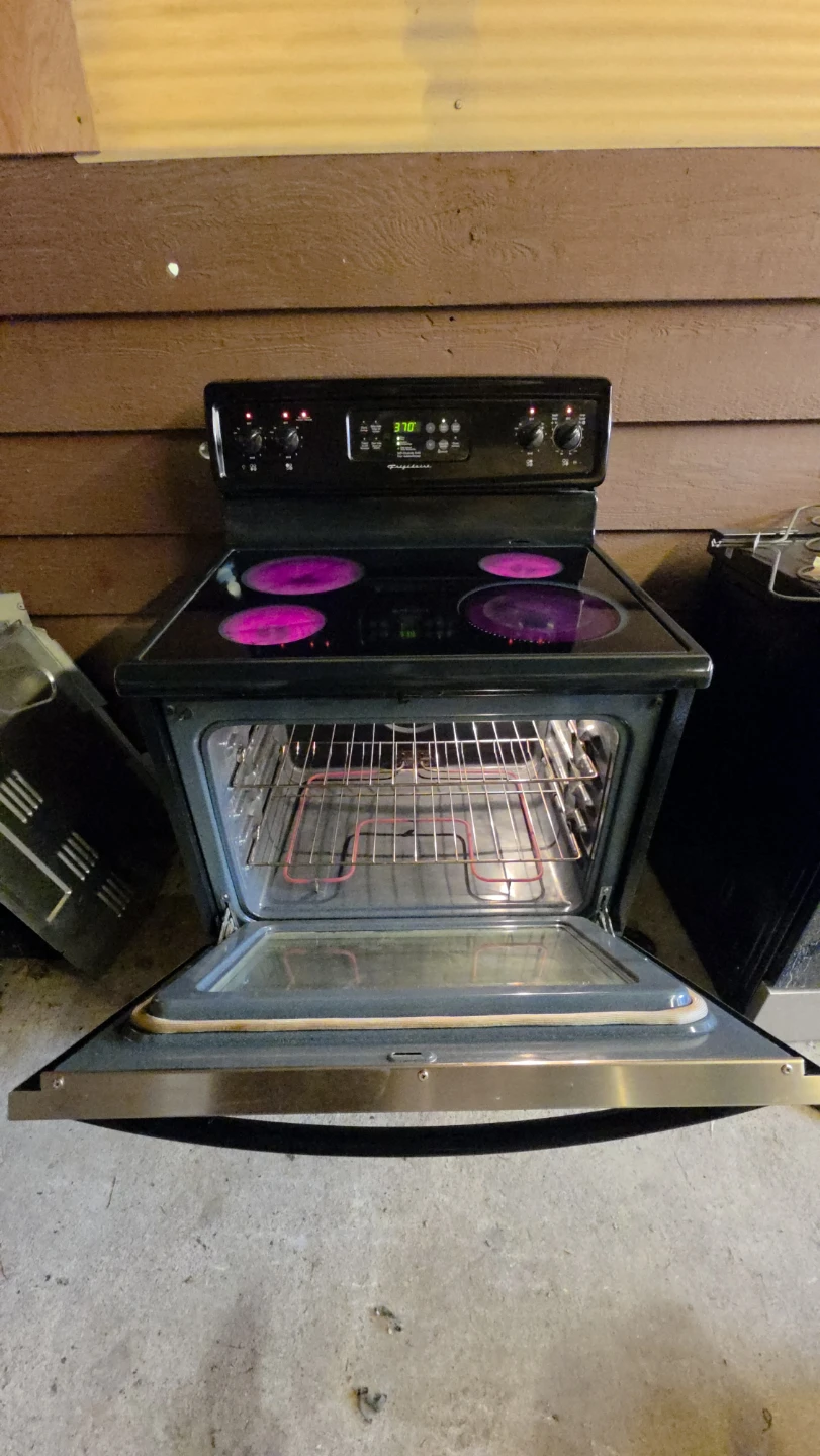 Delivery Available - Frigidaire Electric Range (Stainless Steel) - photo 5