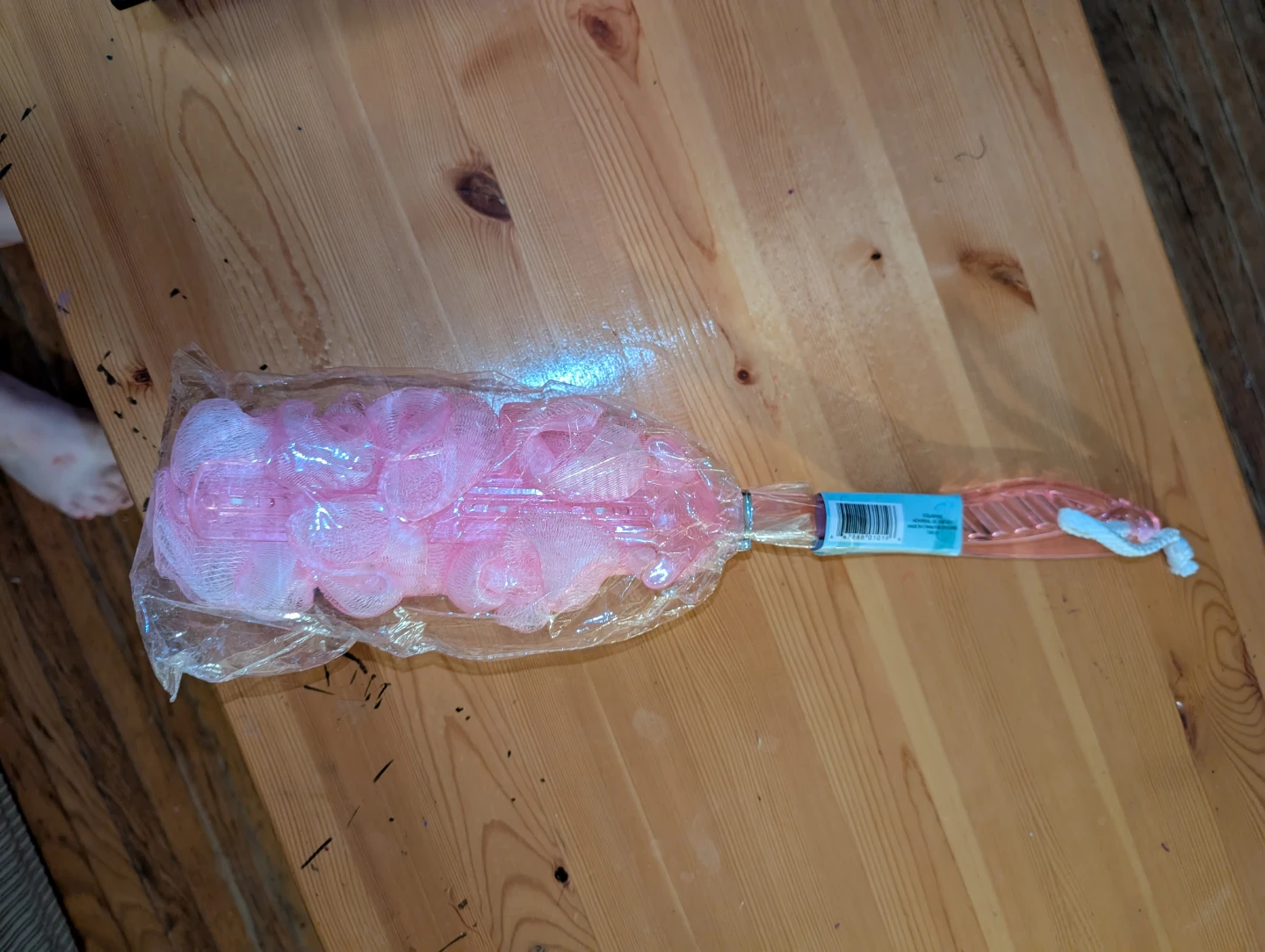 Pink Mesh Bath Sponge with Handle