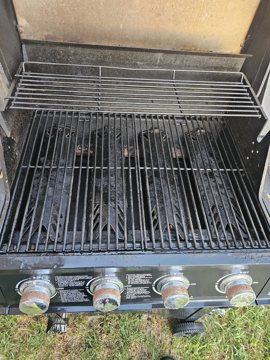 Black 4-Burner Gas Grill with Side Burner - photo 4