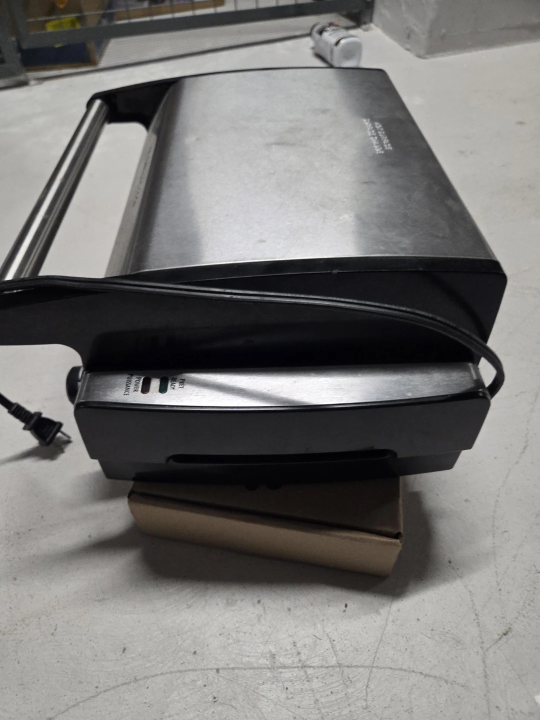 Hamilton Beach Electric Grill - photo 3