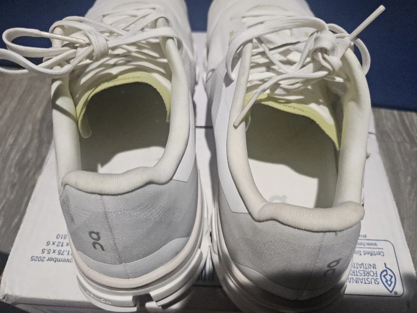 On Cloud 5 Running Shoes - photo 5