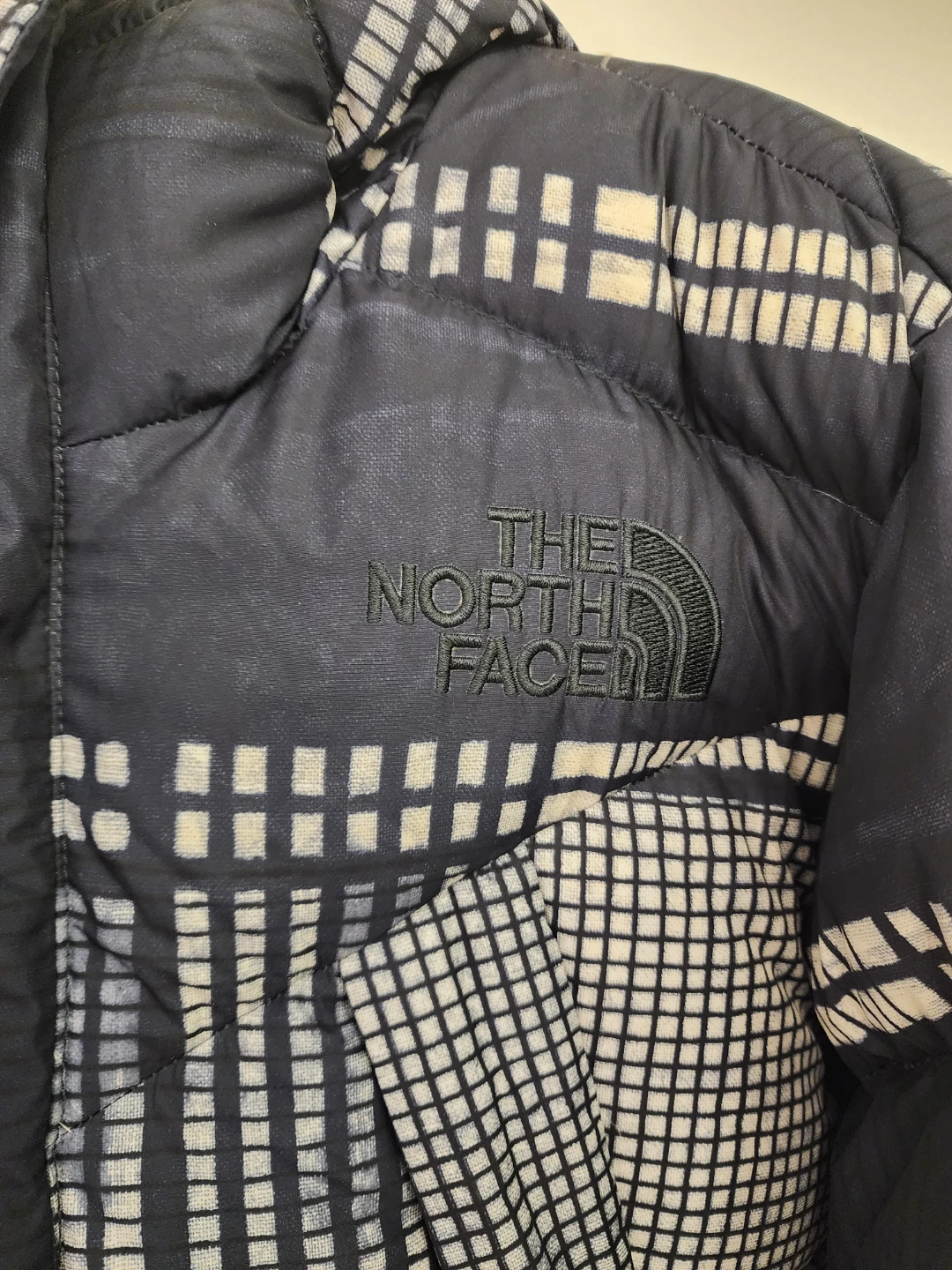 The North Face Puffer Jacket 550 Fill - photo 2