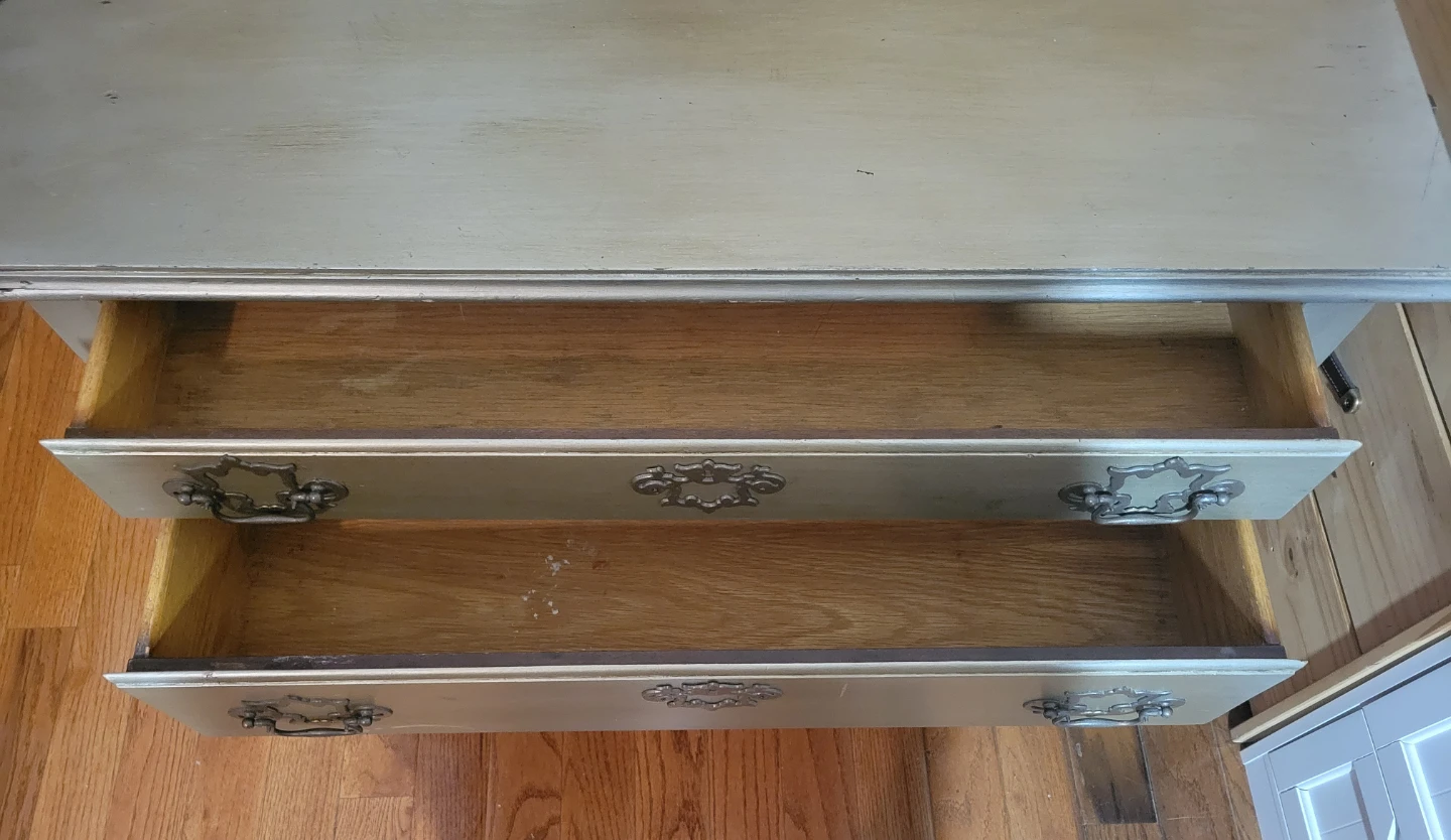 Silver Vintage Style Dresser with 2 Drawers - photo 3