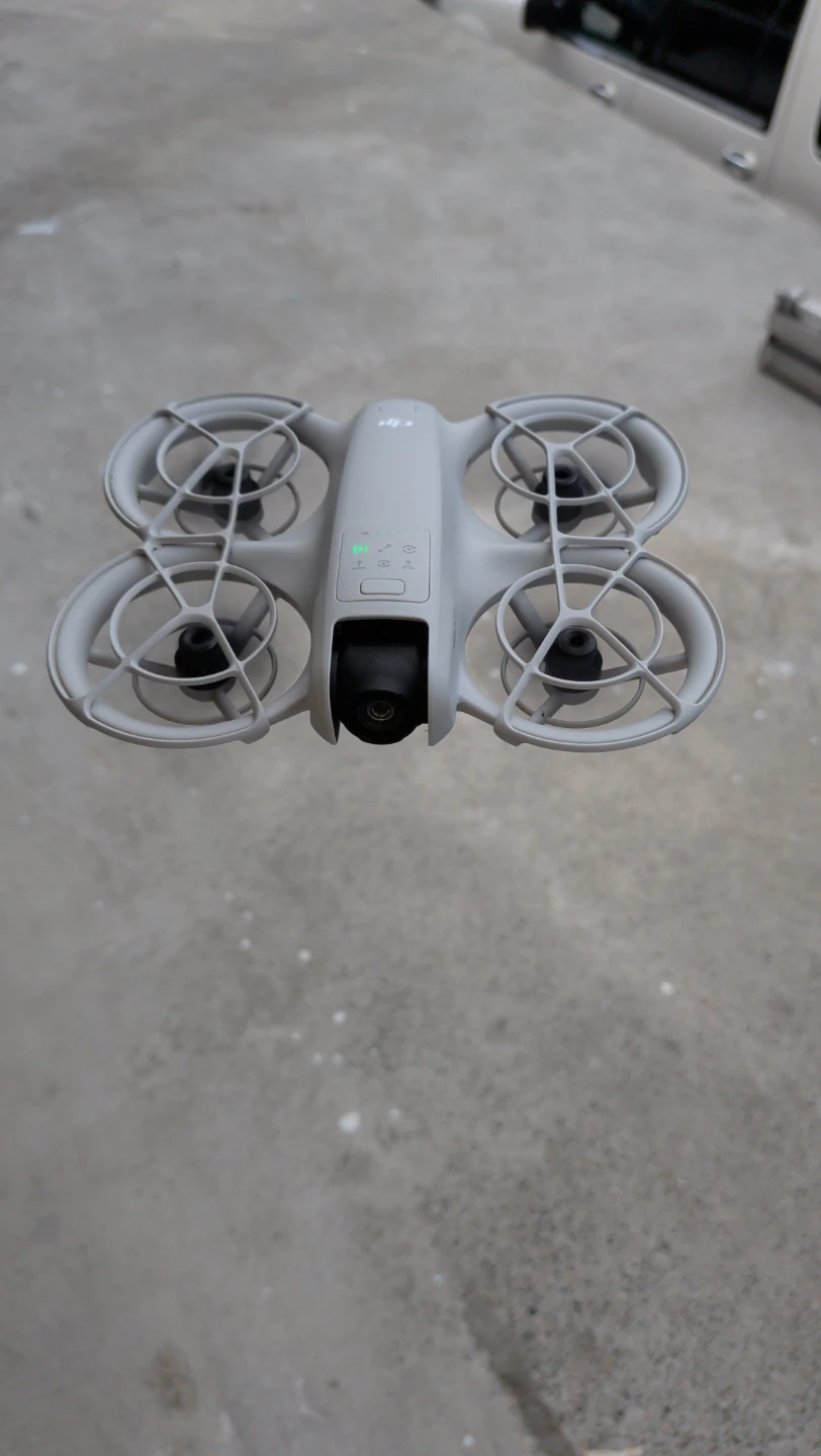 DJIi NEO Drone - photo 4