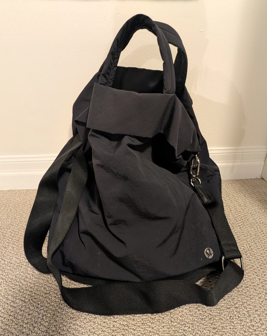 Lululemon On My Level Bag