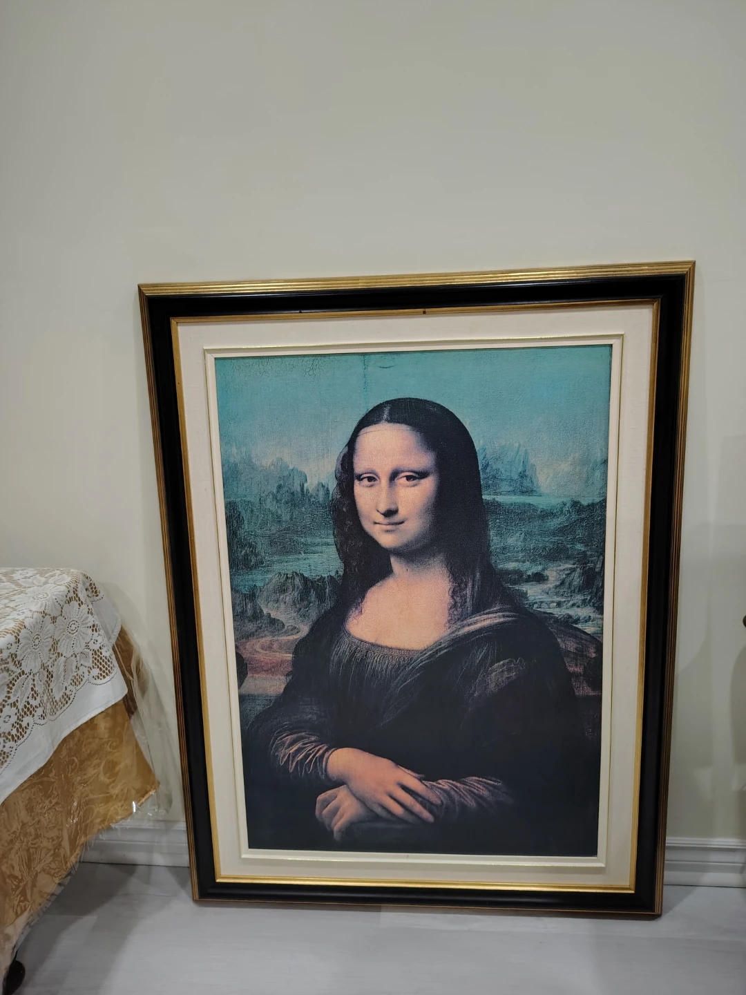 HUGE MONA LISA PAINTING 3 FEET BY 4 FEET
