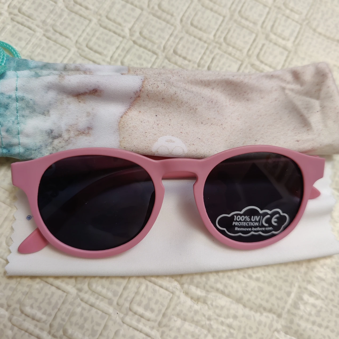 New Babiators Pink Sunglasses age 3-5 - photo 2