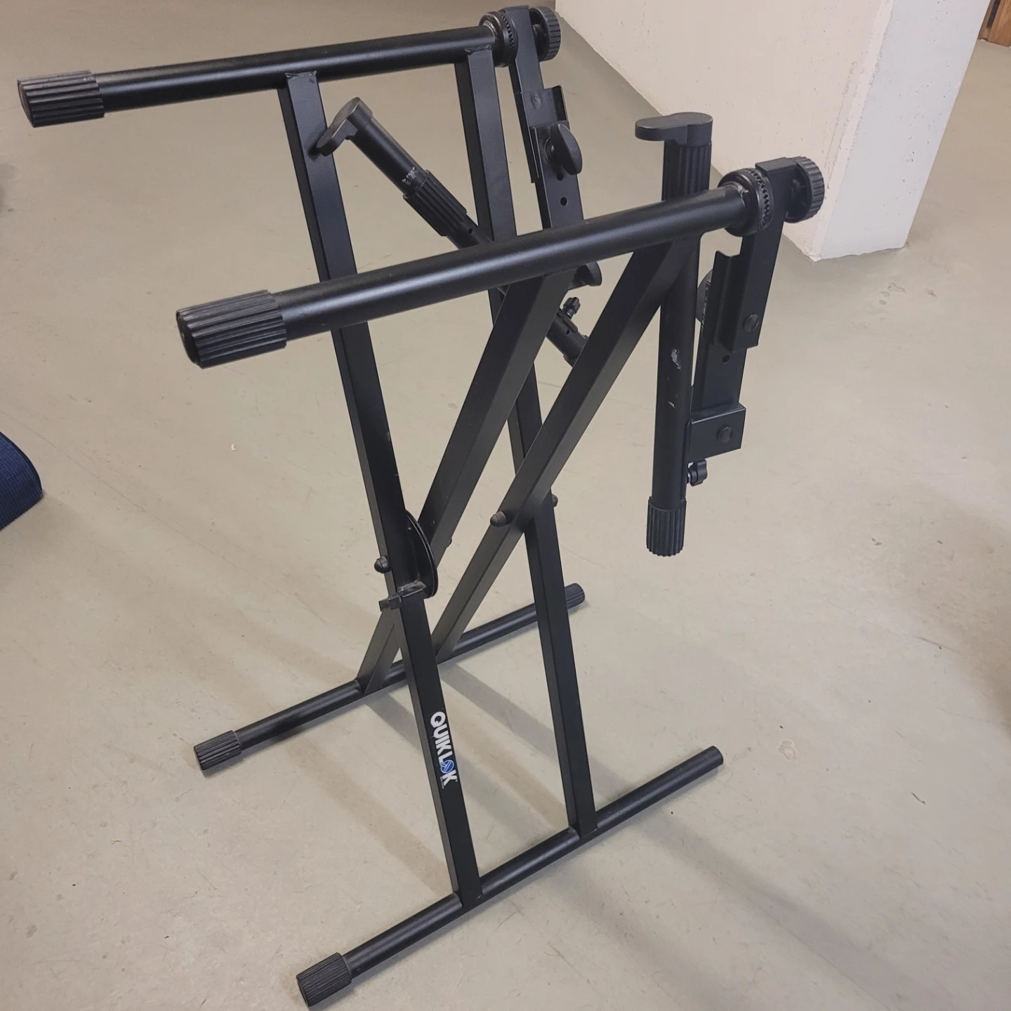 Quik Lok Double Tier Keyboard Stand