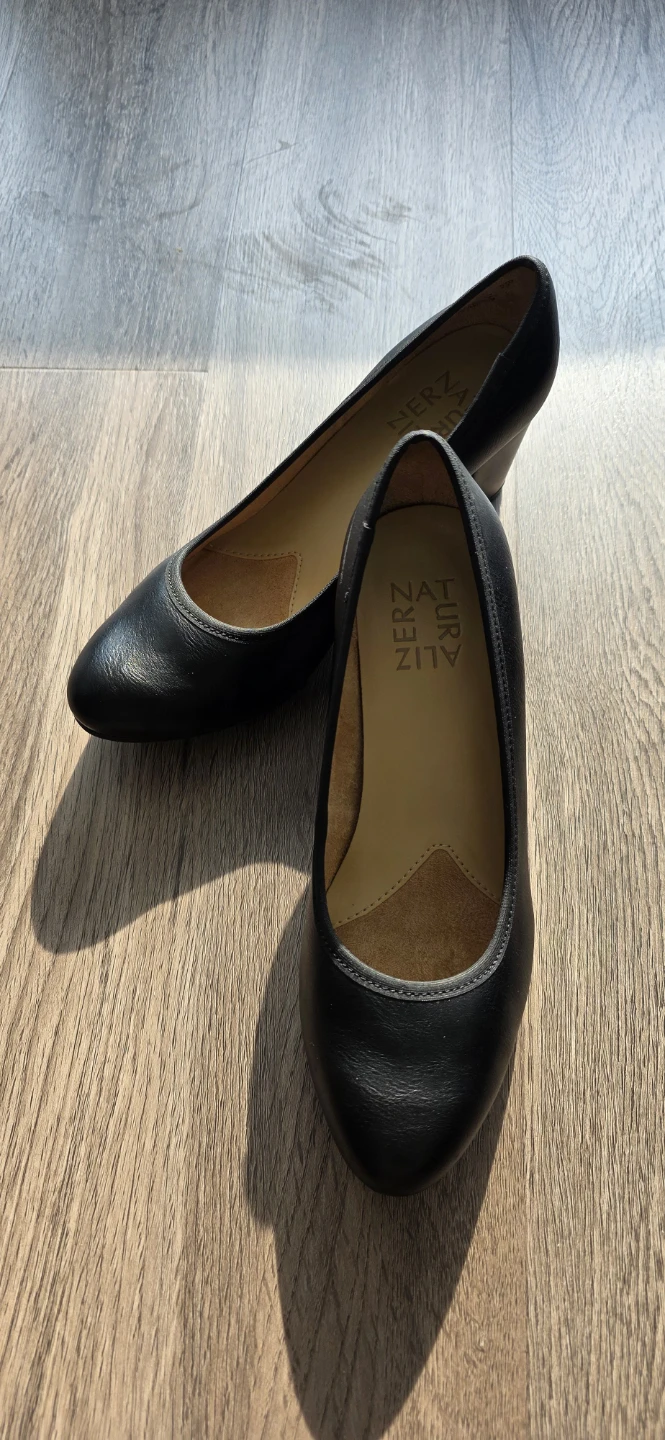 Naturalizer Naomi  Black Leather Heels 5M - photo 2