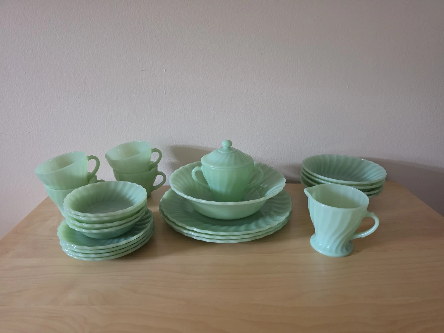 Vintage Anchor Hocking Fire-King Jadeite "Swirl" Dinnerware Set