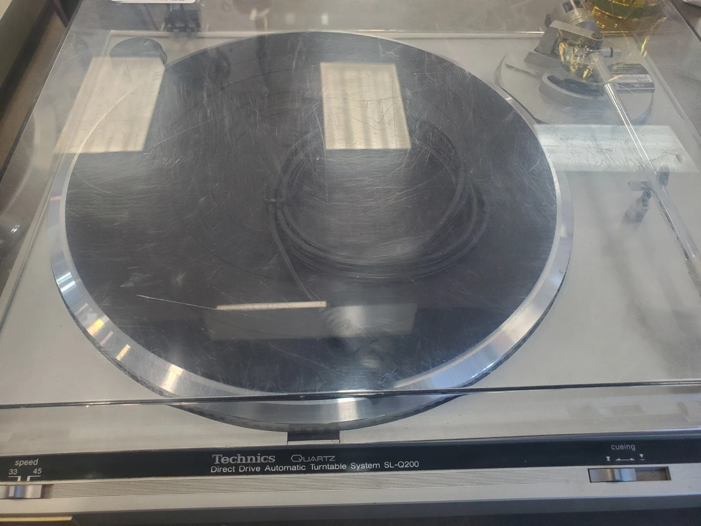 Technics SL-Q200 Direct Drive Automatic Turntable System