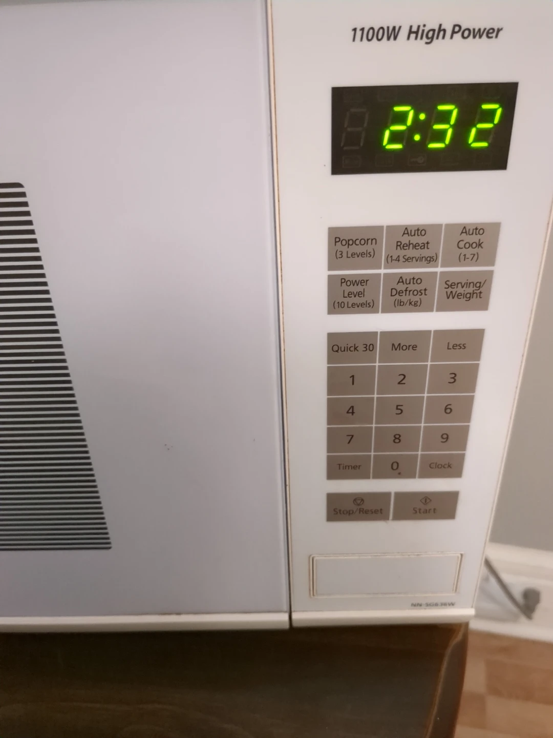 Microwave Panasonic  1100W - 2nd Unit Included Free! - photo 2