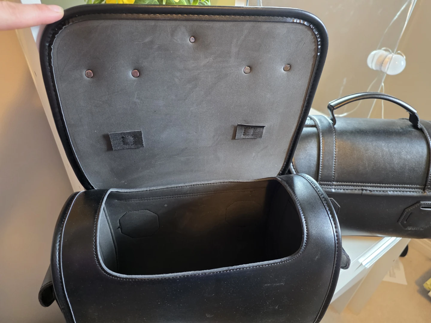 ​Black Motorcycle Saddlebags - Pair - photo 4