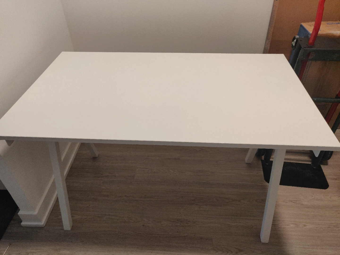 IKEA White Desk Table - photo 2