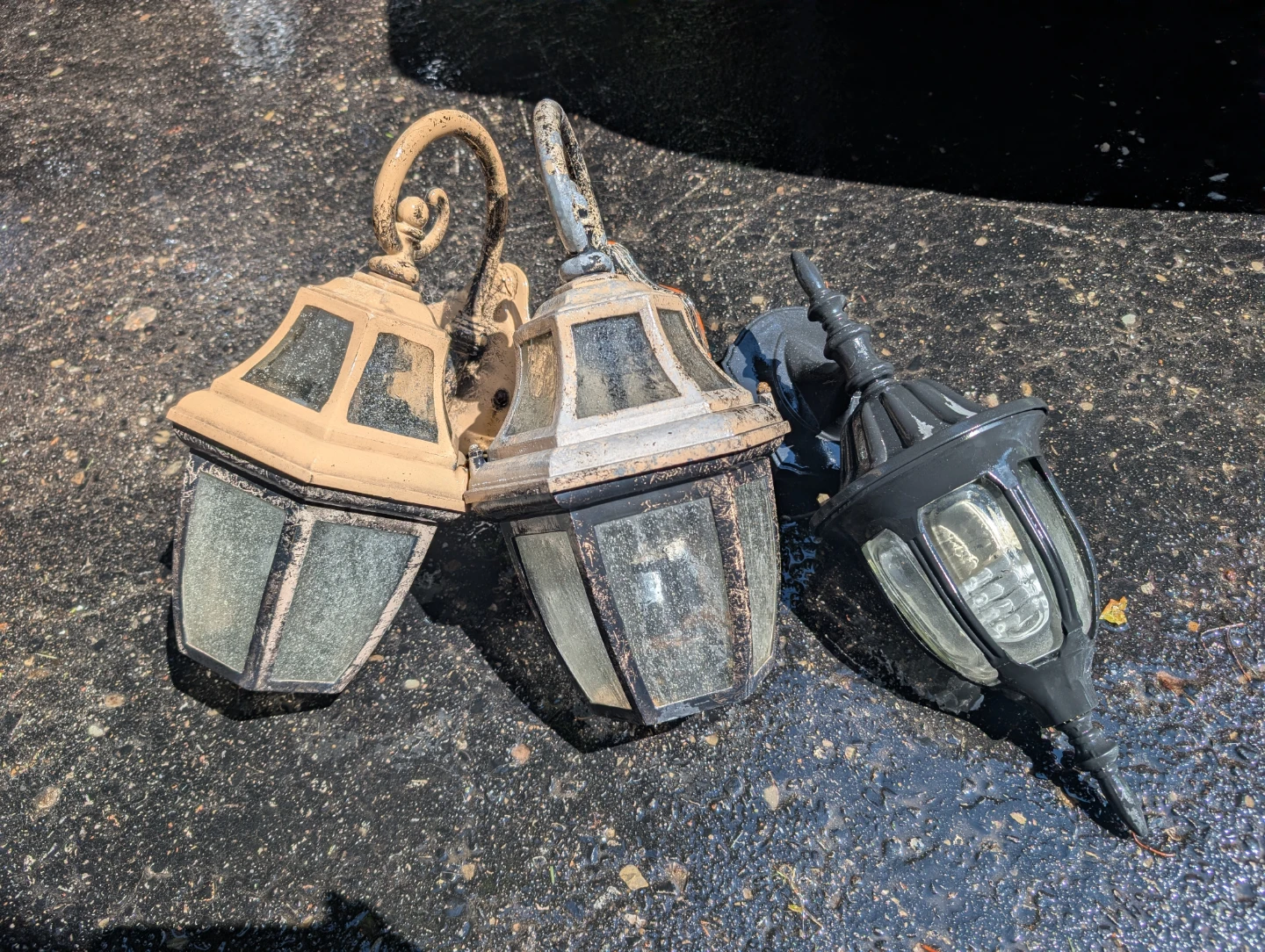 Outdoor Wall Lanterns - Set of 3 - photo 2