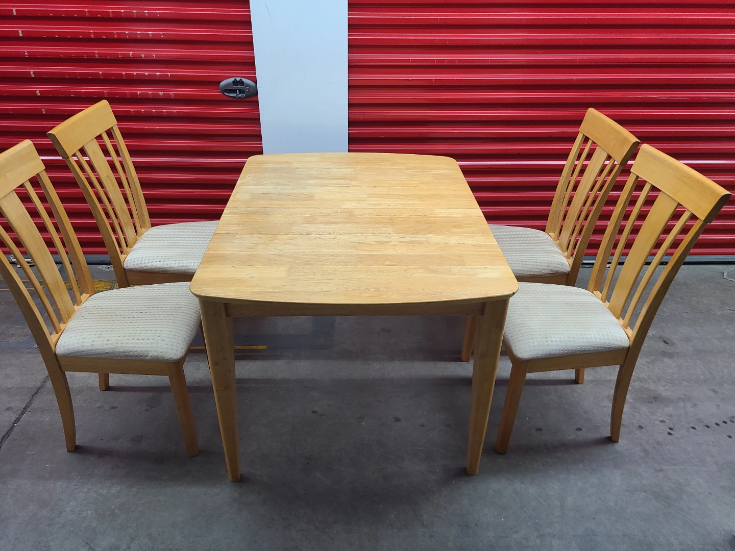 🇨🇦  Wooden Dining Table Set with 4 Chairs - photo 5