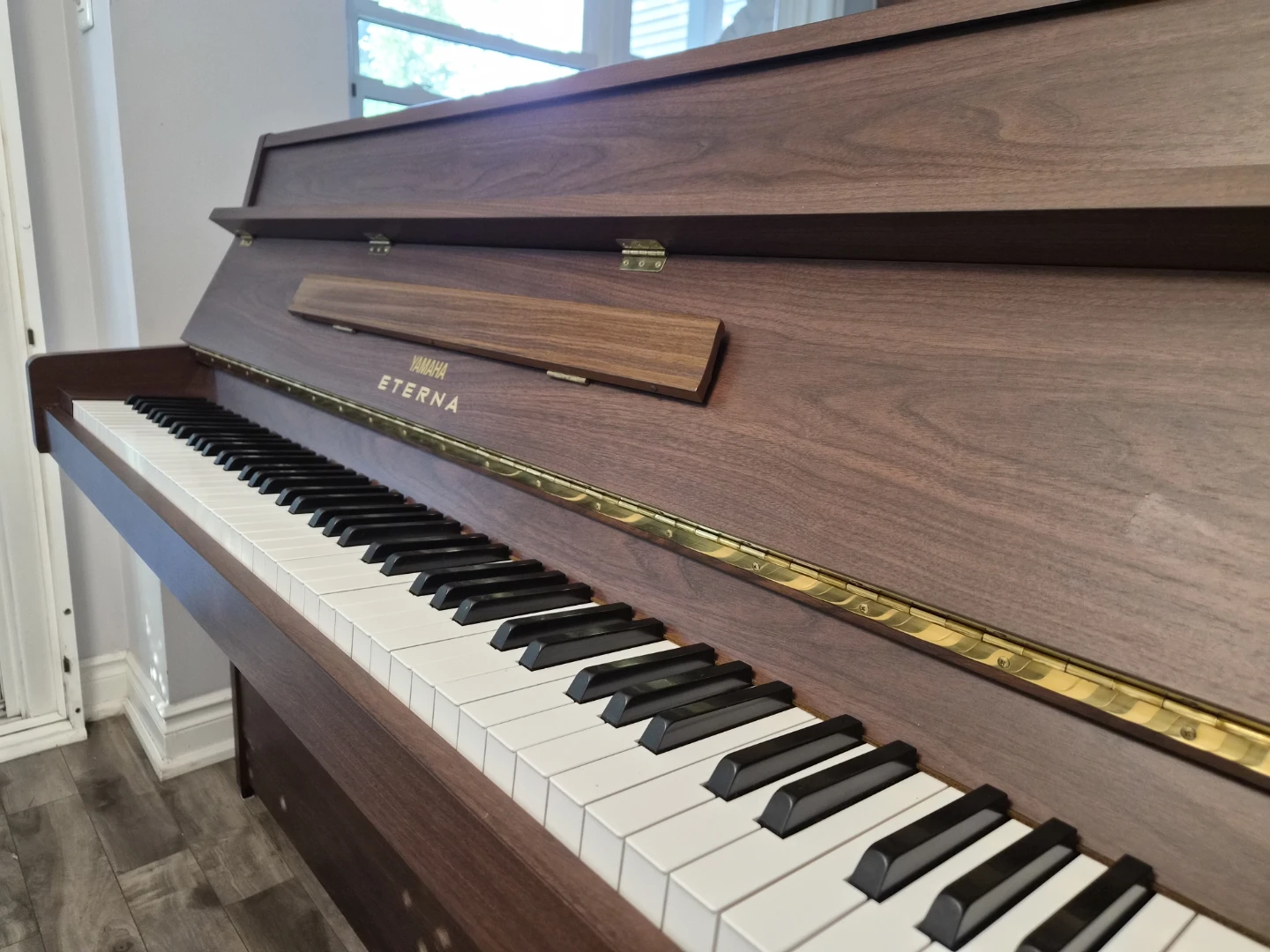 YAMAHA UPRIGHT PIANO - photo 4