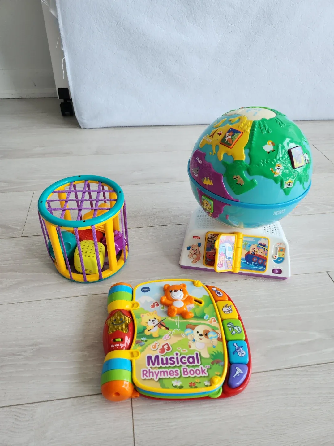 VTech Musical Rhymes Book and Globe Toy Bundle
