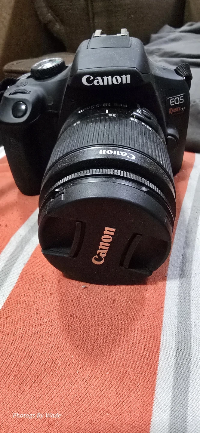 Canon EOS Rebel T7 DSLR Camera with 18-55mm Lens