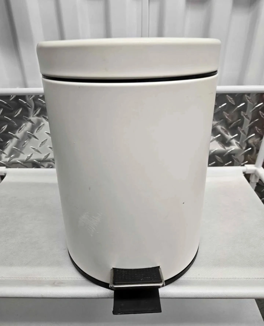 IKEA STRAPATS White Small Step Trash Can Bin (Minor Rust)