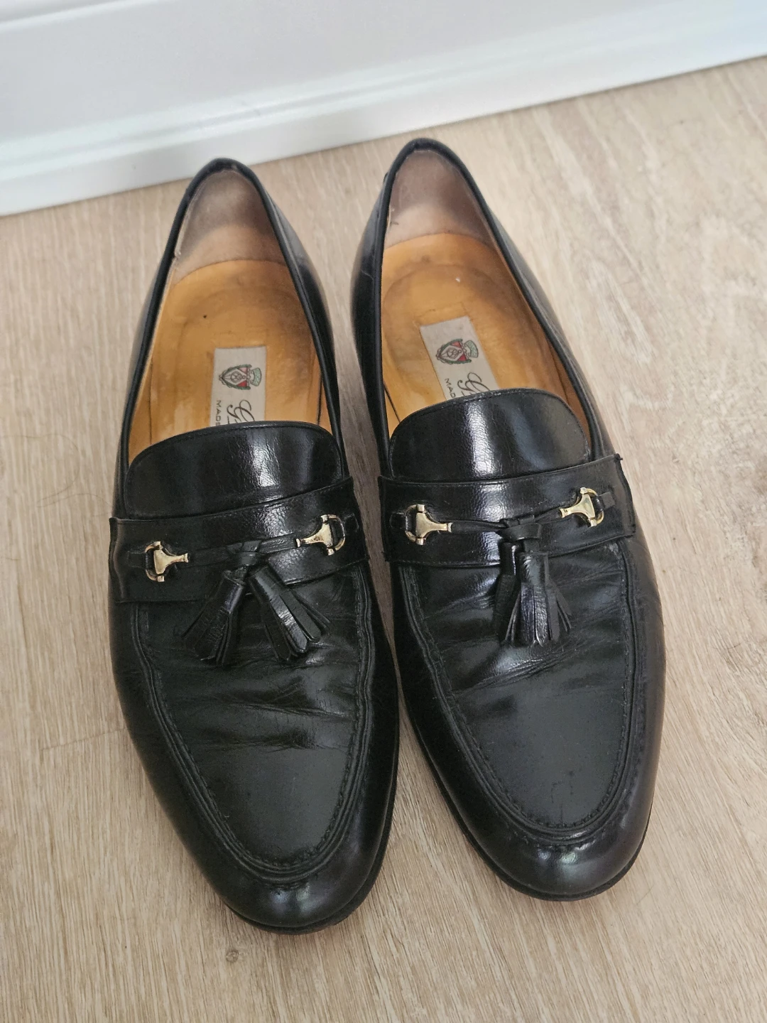 Black Leather Gucci Shoes