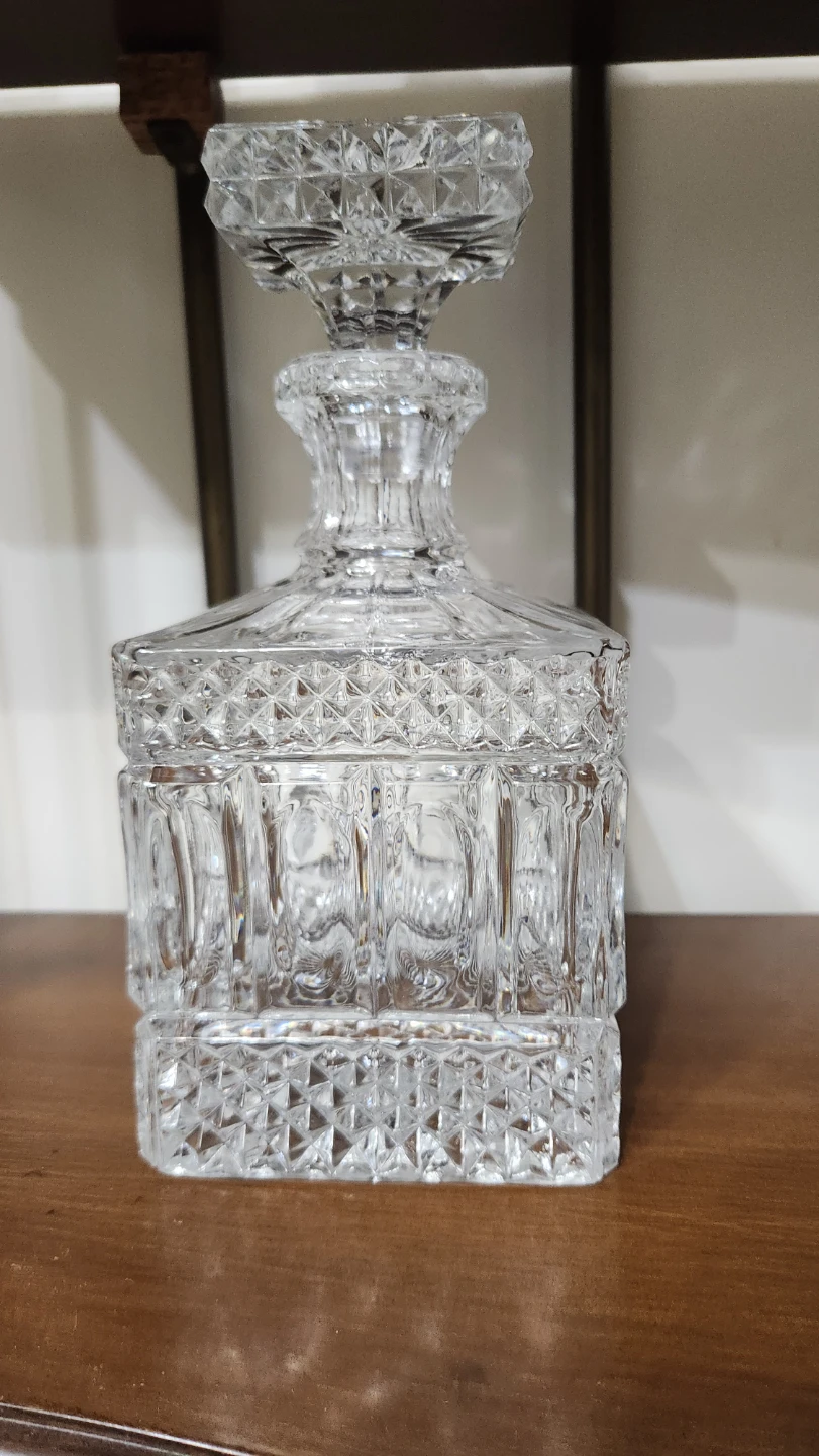 Crystal Decanter with Stopper