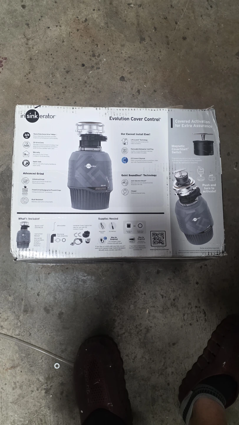 InSinkErator Evolution Cover Control 3/4 HP Garbage Disposal