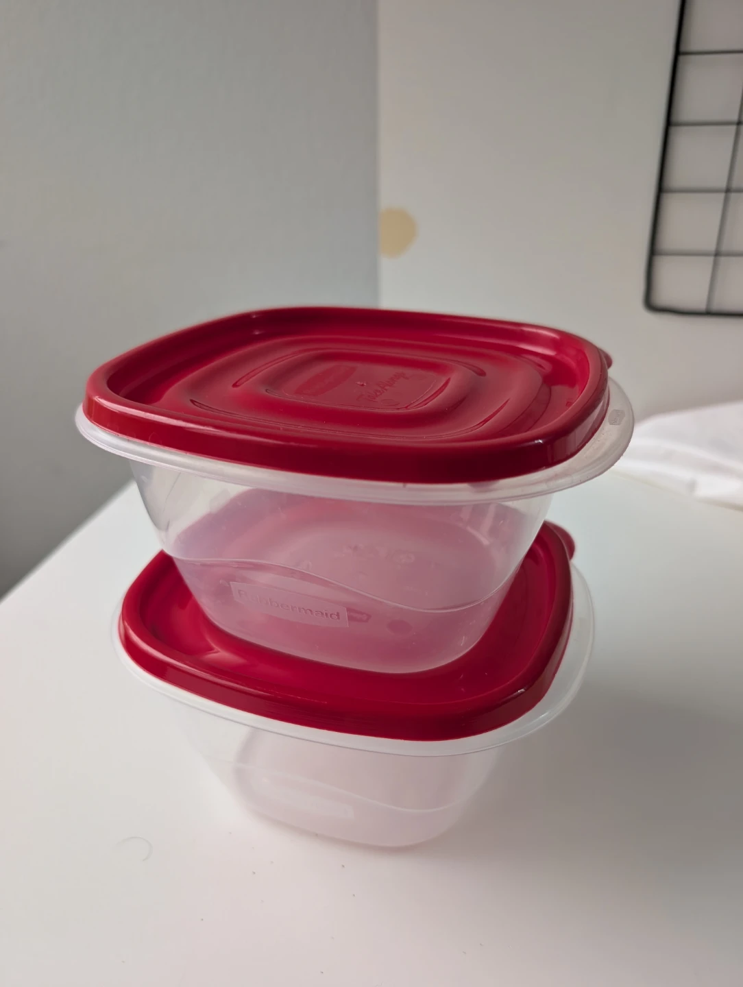Rubbermaid Food Storage Containers - Set of 2