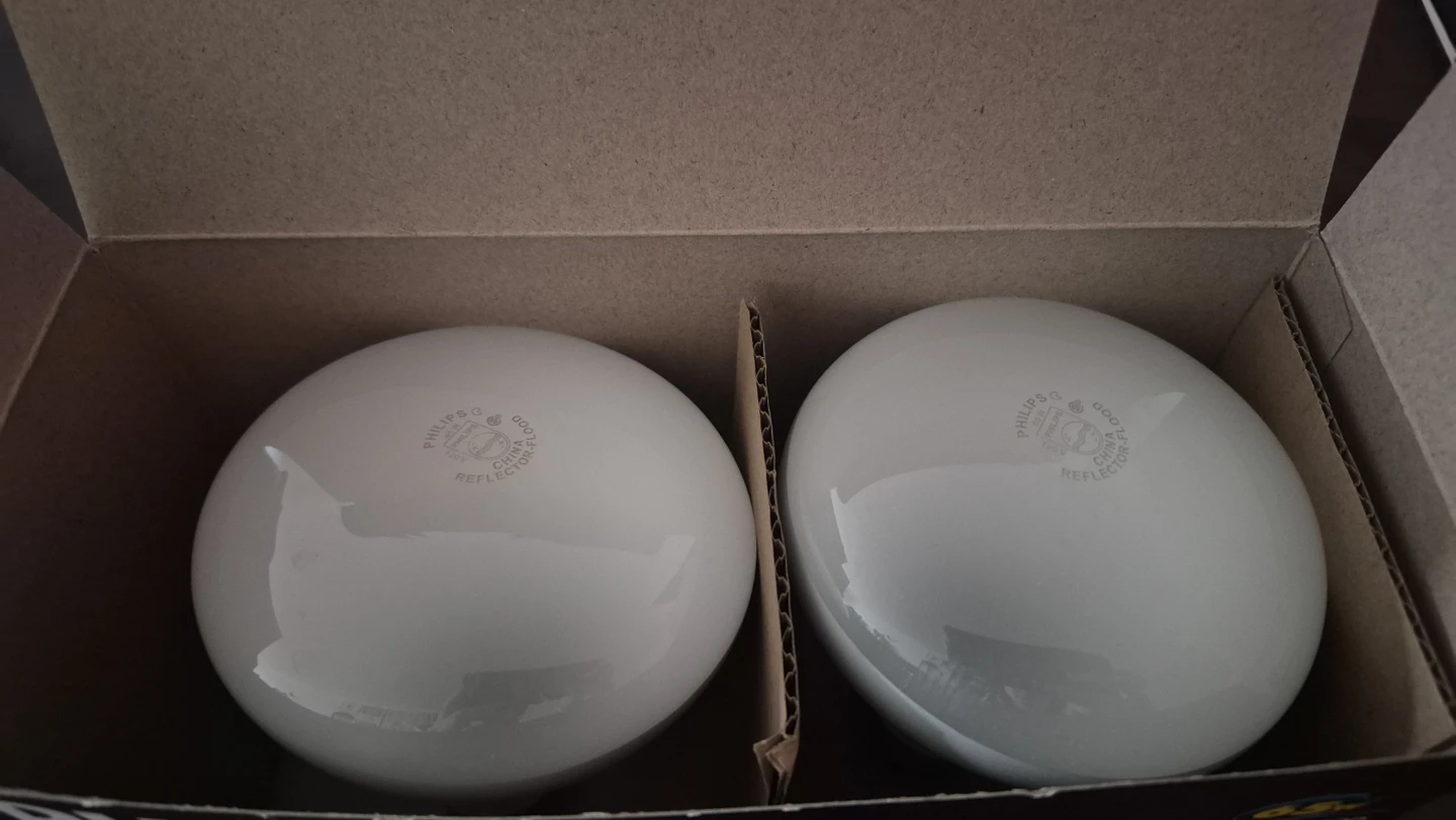 2 Philips DuraMax BR30 65W Indoor Flood Light Bulbs - photo 3