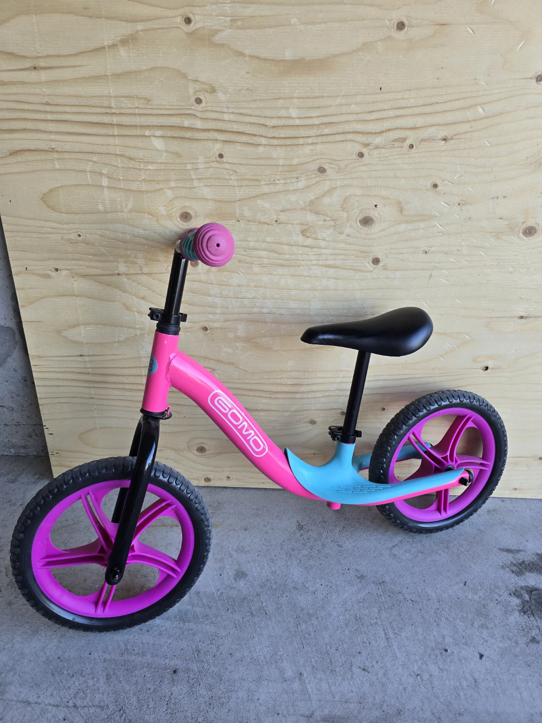 GOMO Pink and Blue Balance Bike