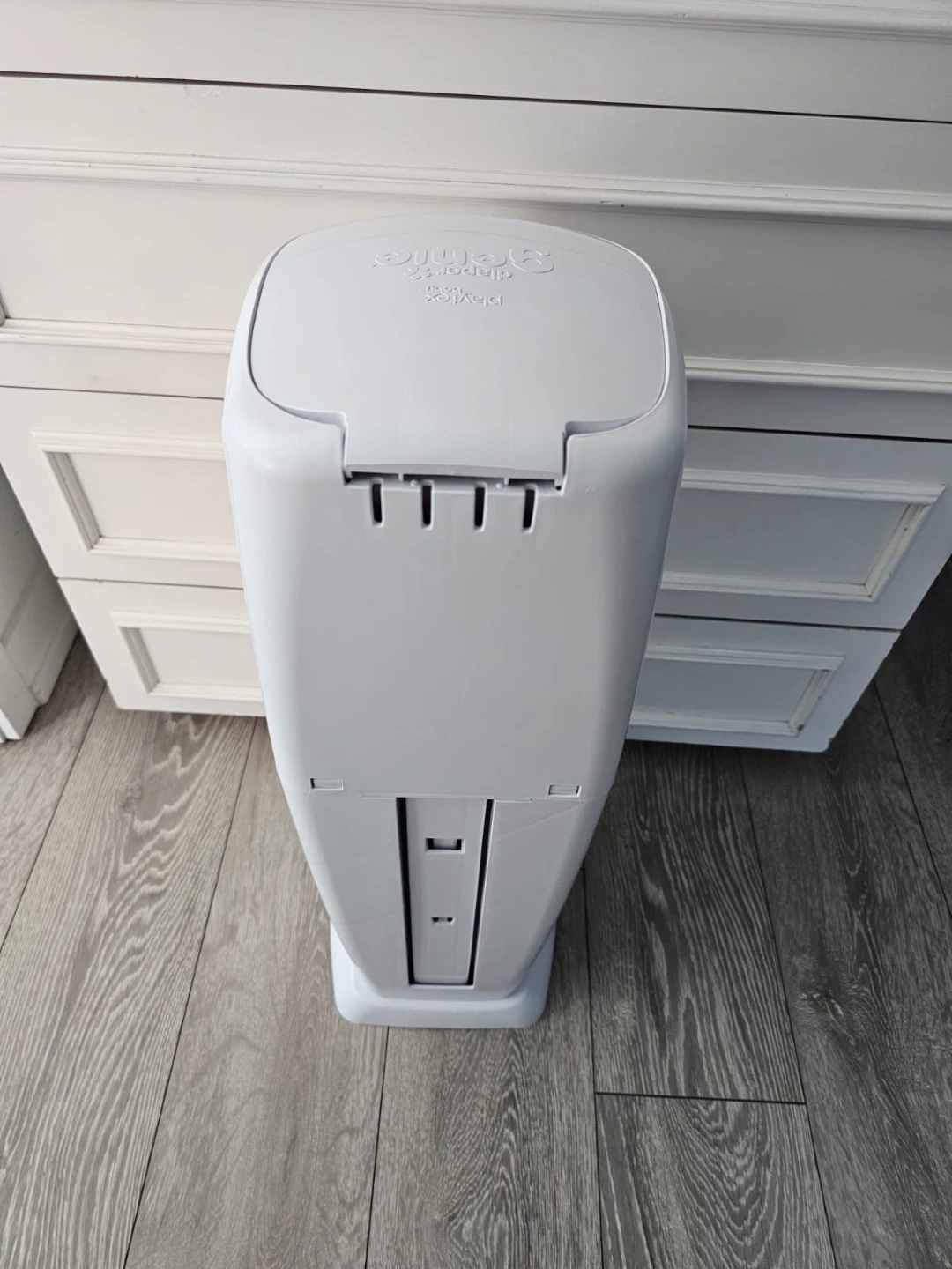 Momcozy Wipe Warmer and Playtex Diaper Genie - photo 5