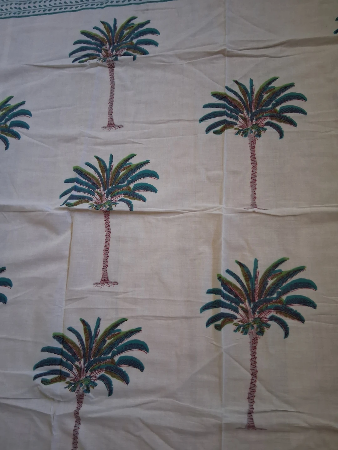 Palm Tree Print scarf/sarong/beach blanket/table cloth - photo 2