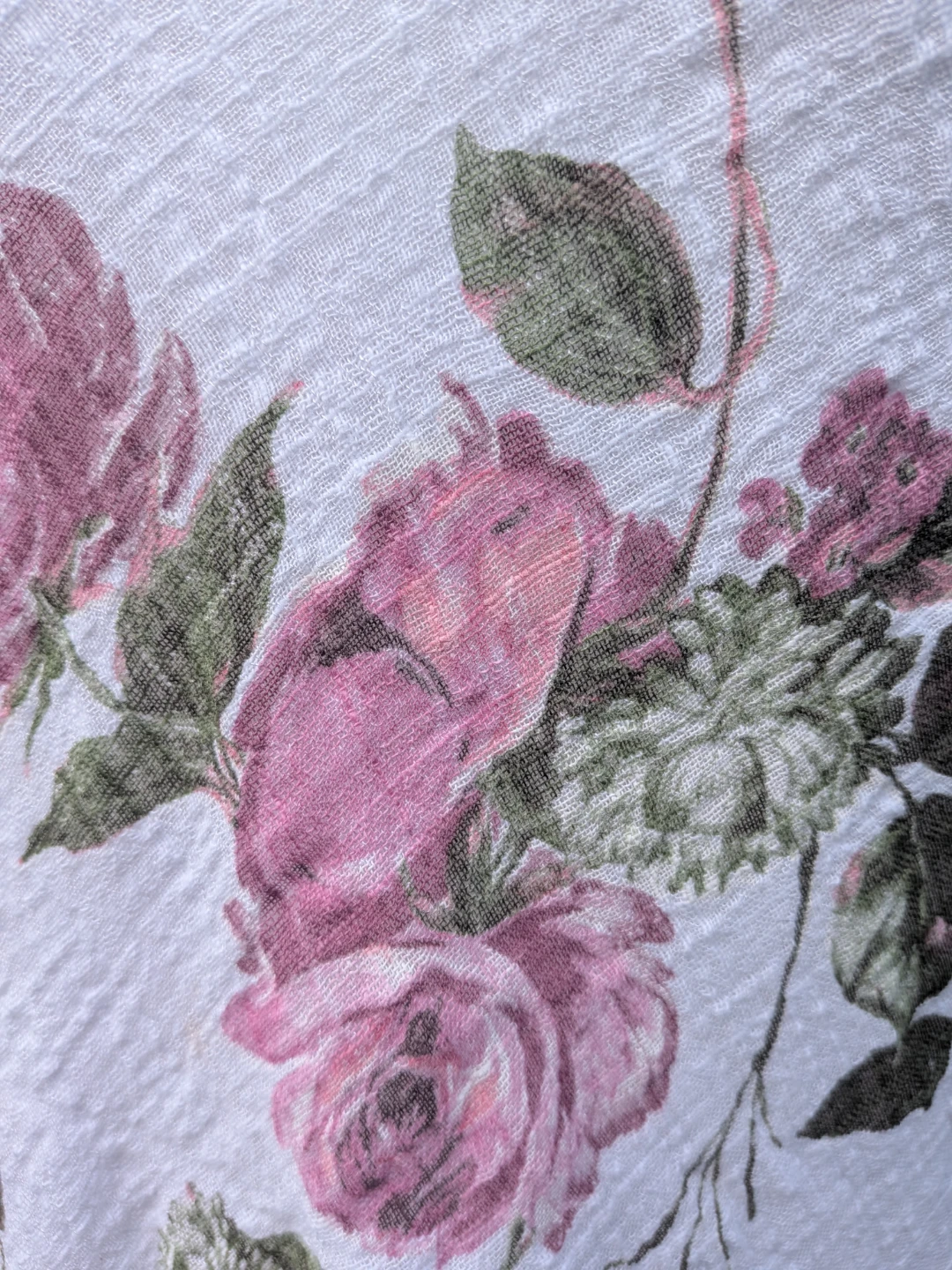 Women's White Floral Rose Print Dress - photo 3
