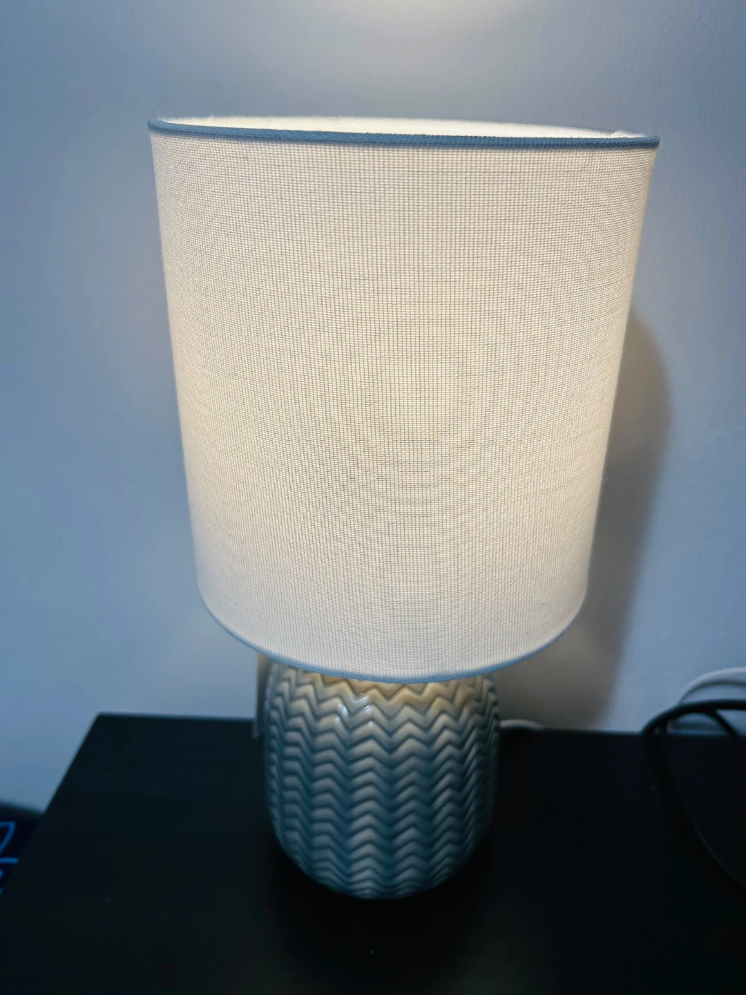 Moving out sale -Karma Home Table Lamp - photo 3