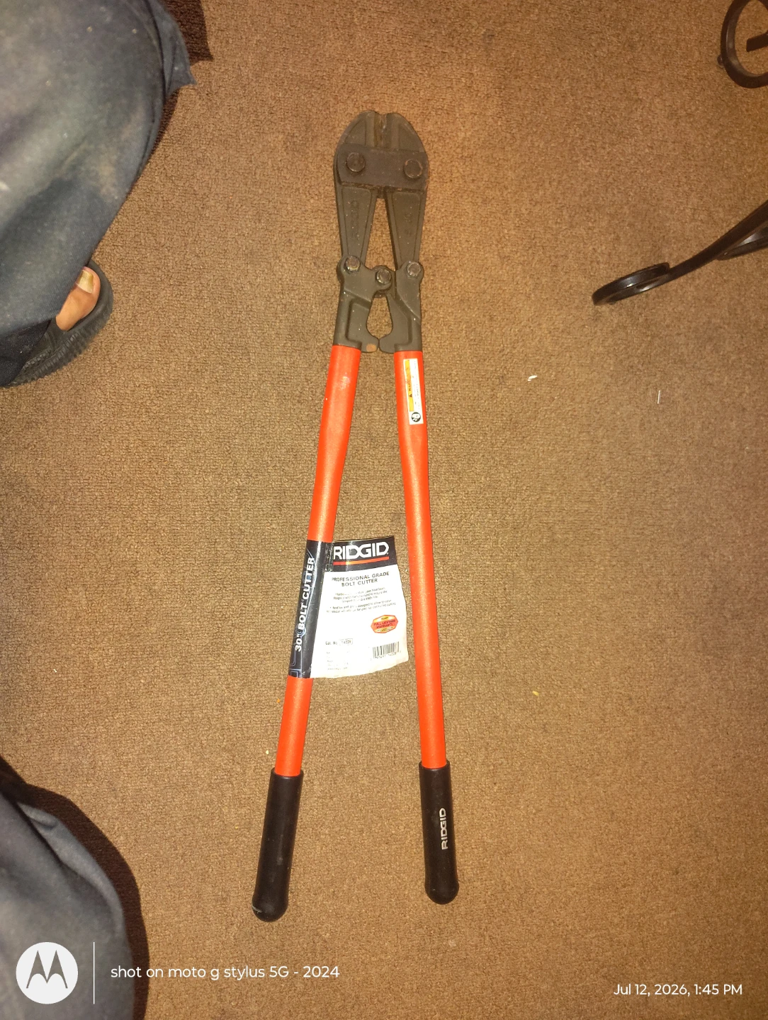 RIDGID 30" Professional Grade Bolt Cutters
